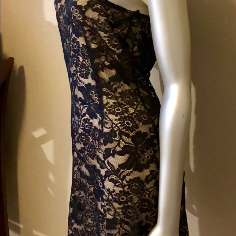 💕🖤 Chelsea and Violet Dress🖤💕 - Picture 4 of 5